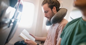 consejos-para-viajes-saludables-en-avión-vuelos-largos
